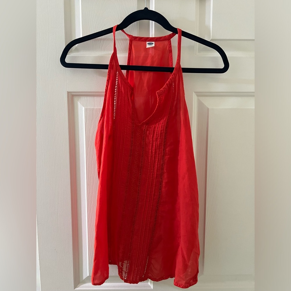 Bundle & Save [3 for 25$] 
Old Navy Size M orange tank